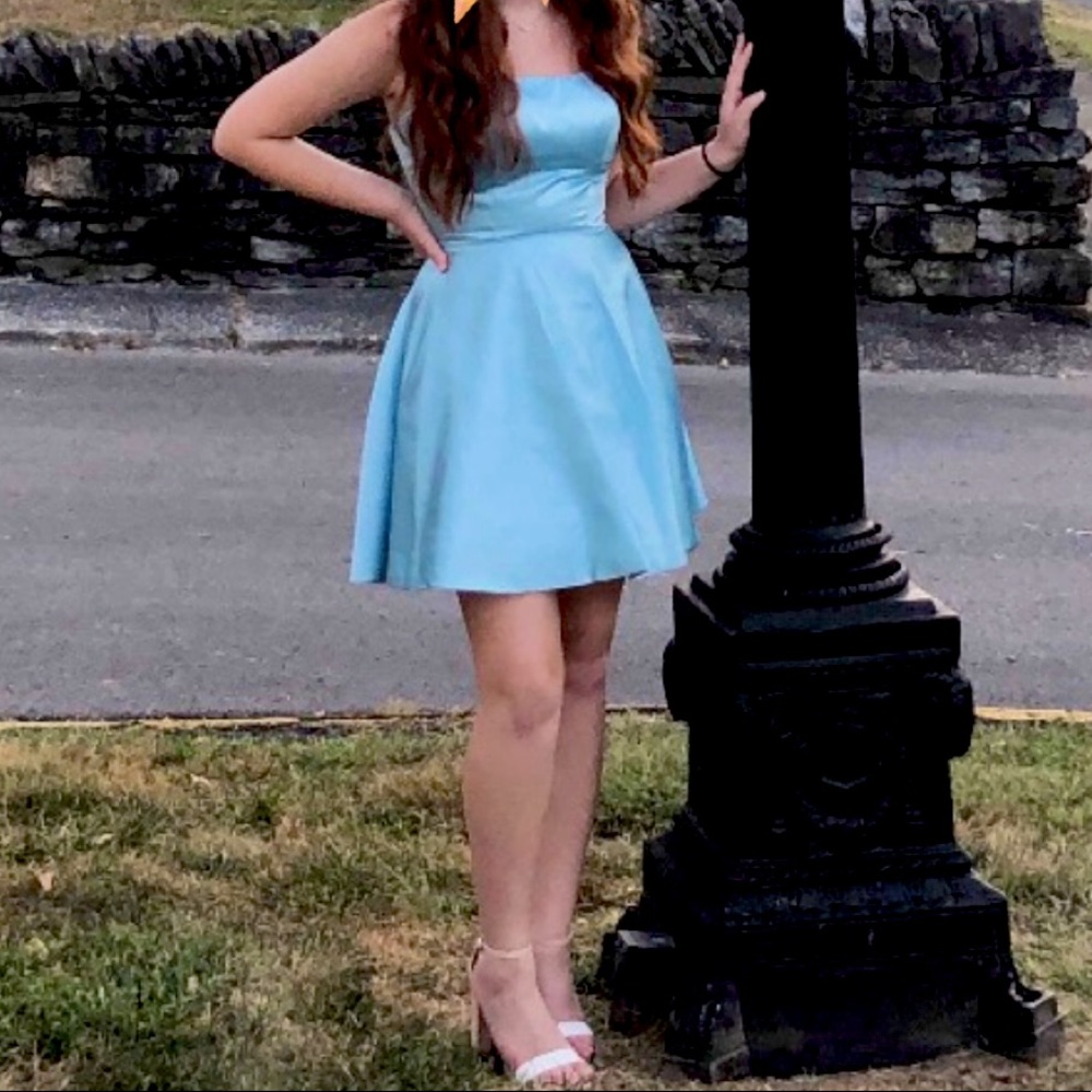 Sherri Hill homecoming dress - Picture 1 of 5